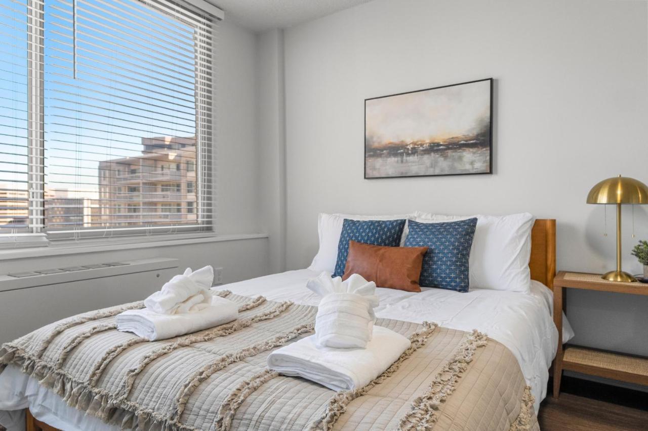Urbandelight Crystal City Mins To Dc Free Parking Arlington Exterior foto