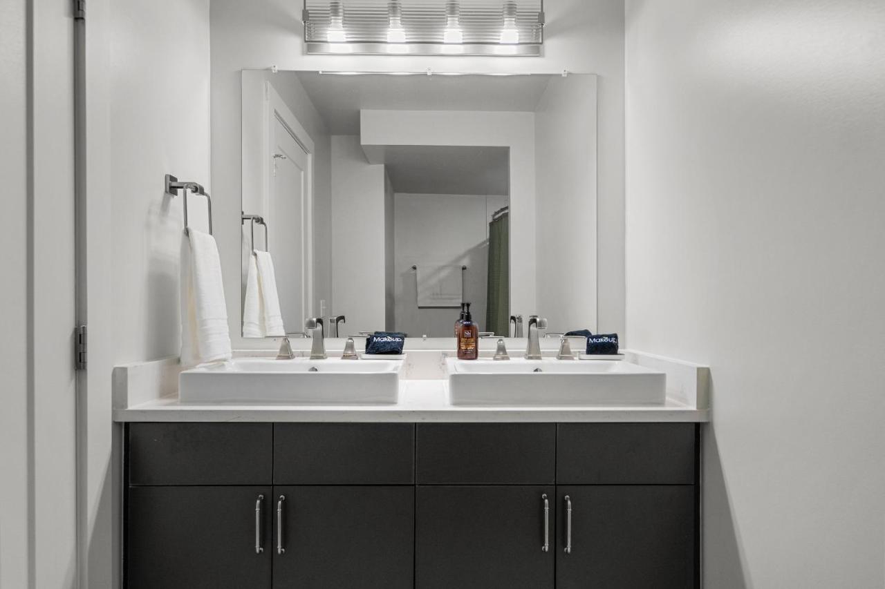 Urbandelight Crystal City Mins To Dc Free Parking Arlington Exterior foto