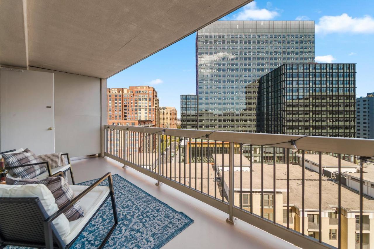 Urbandelight Crystal City Mins To Dc Free Parking Arlington Exterior foto